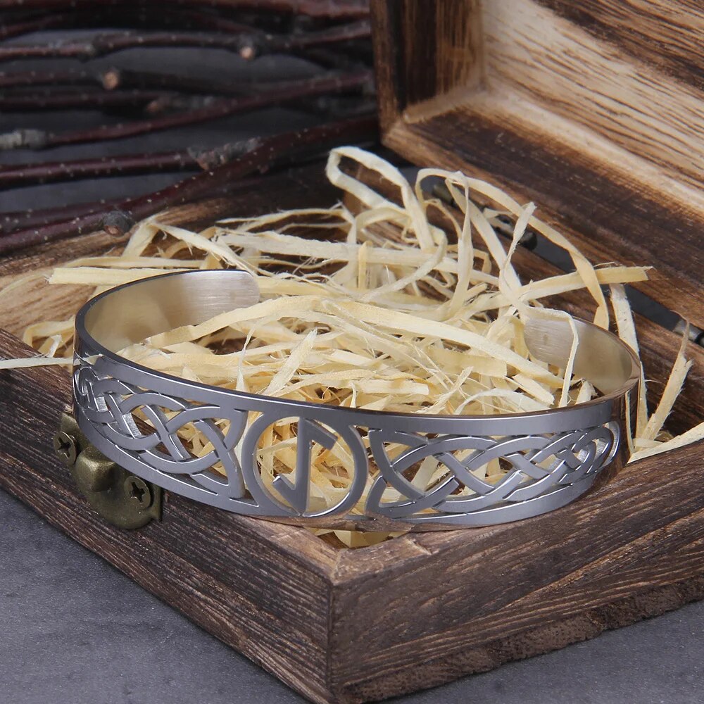 brazalete runa eihwaz