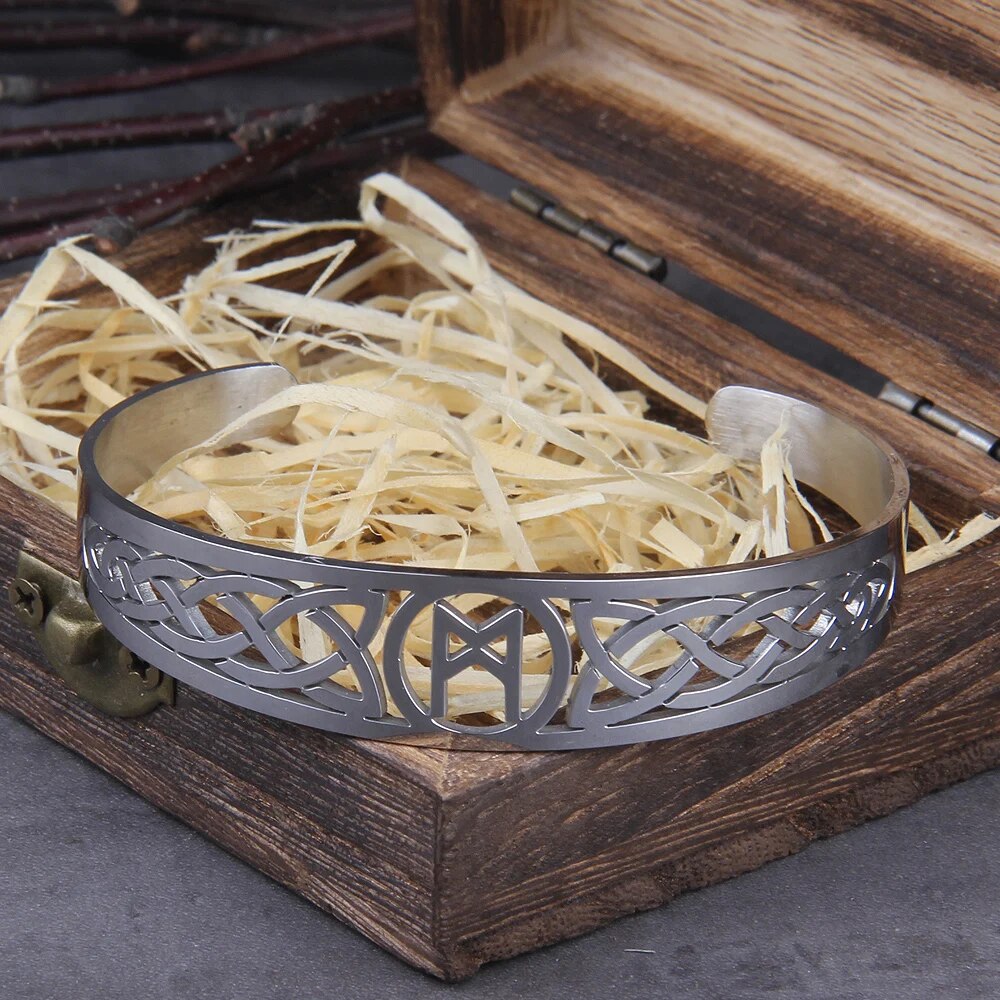 brazalete runa mannaz
