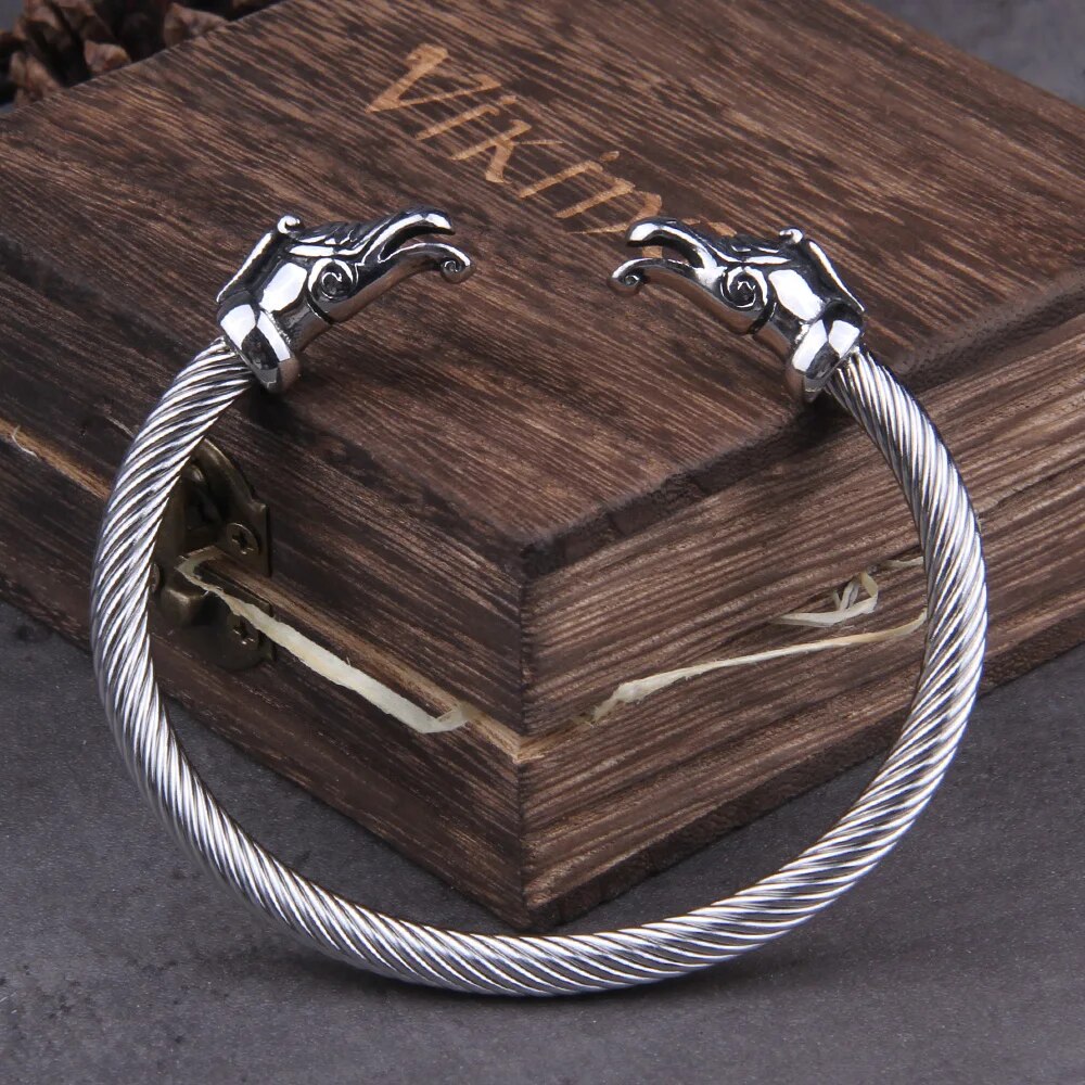 brazalete de dragon nordico