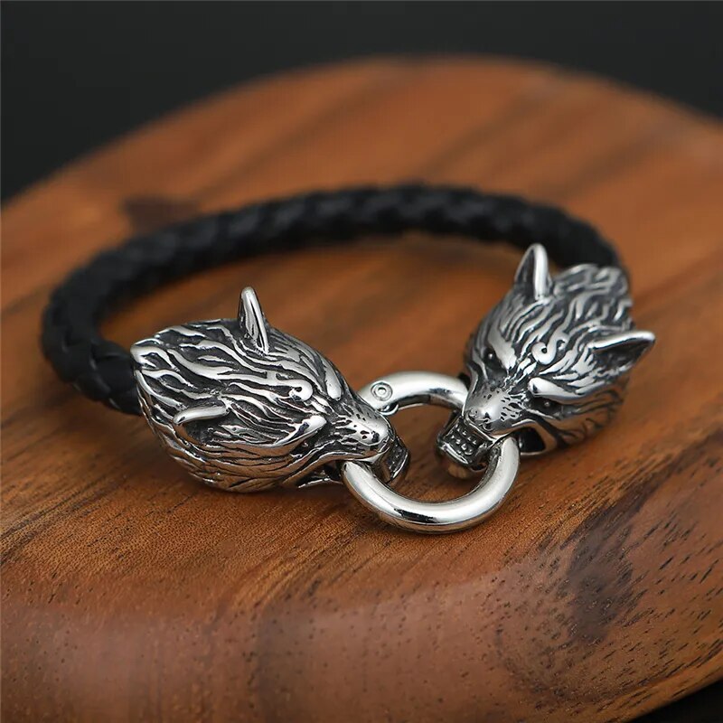 brazalete cabeza de lobo acero