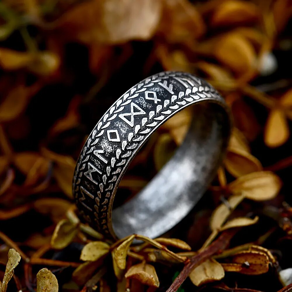 anillo de runas nordicas