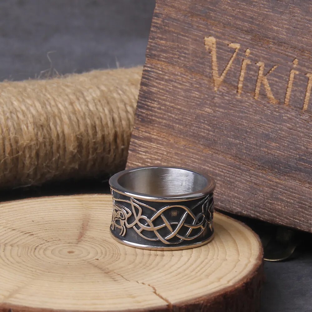 anillo cuervo vikingo