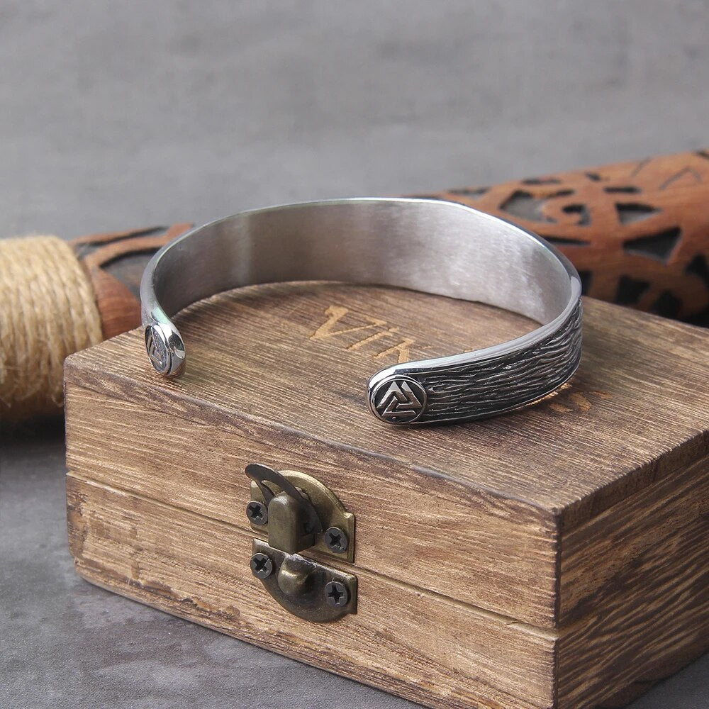 brazalete vikingo de vegvisir