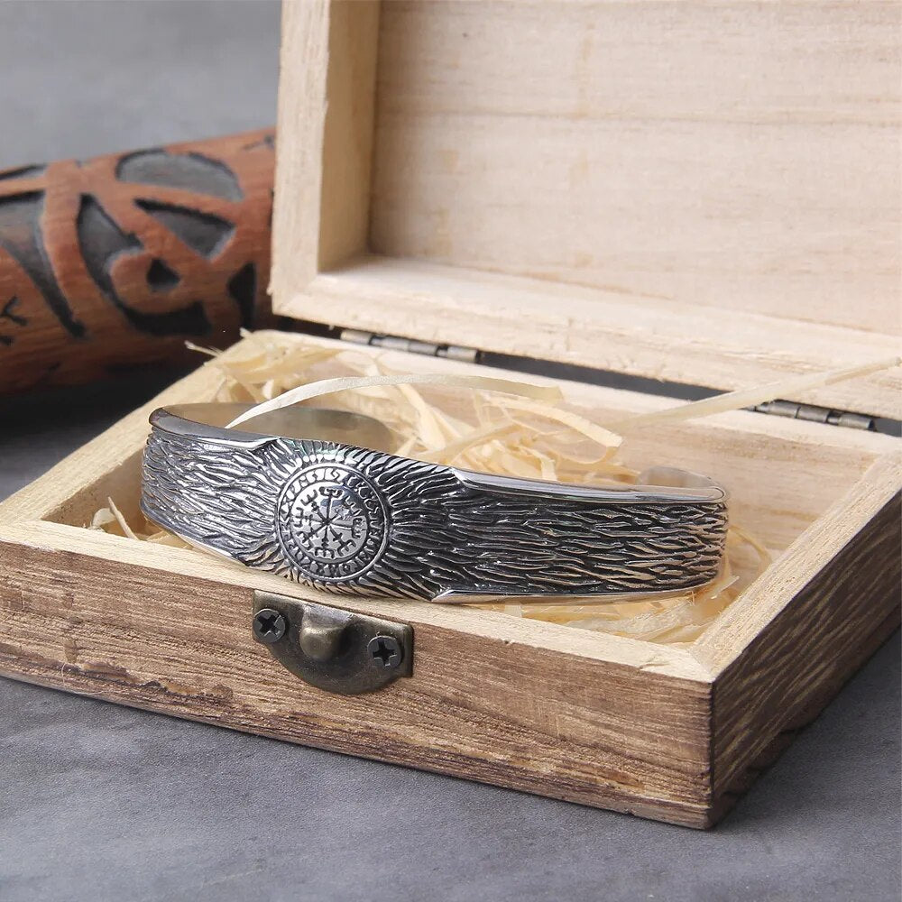 pulsera vikinga vegvisir