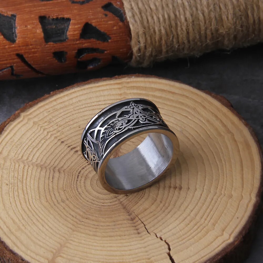 anillo vikingo lobo