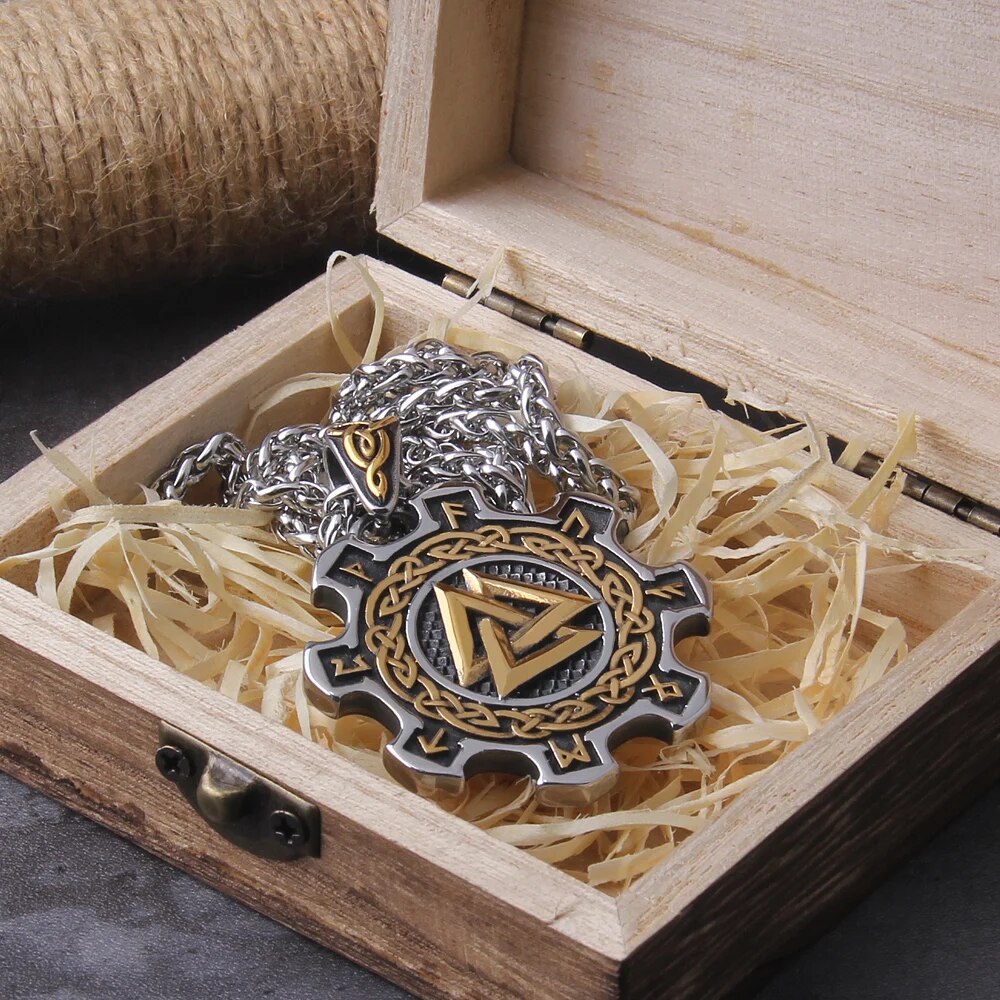 collar dorado steampunk