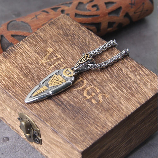 colgante vikingo de gugnir