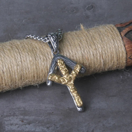 colgante de runa algiz