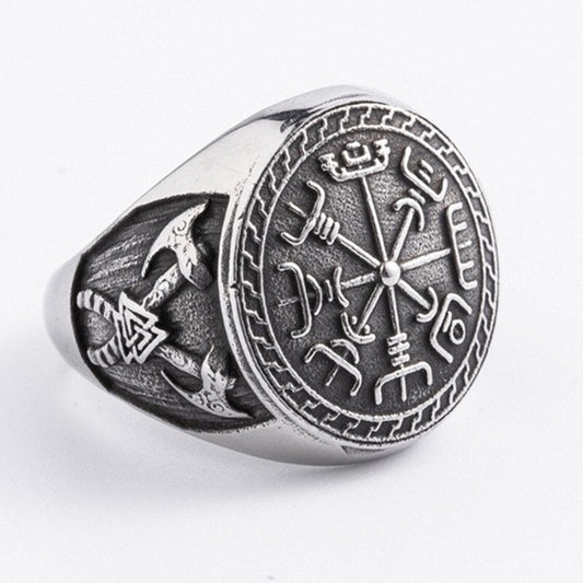 anillo vikingo vegvisir