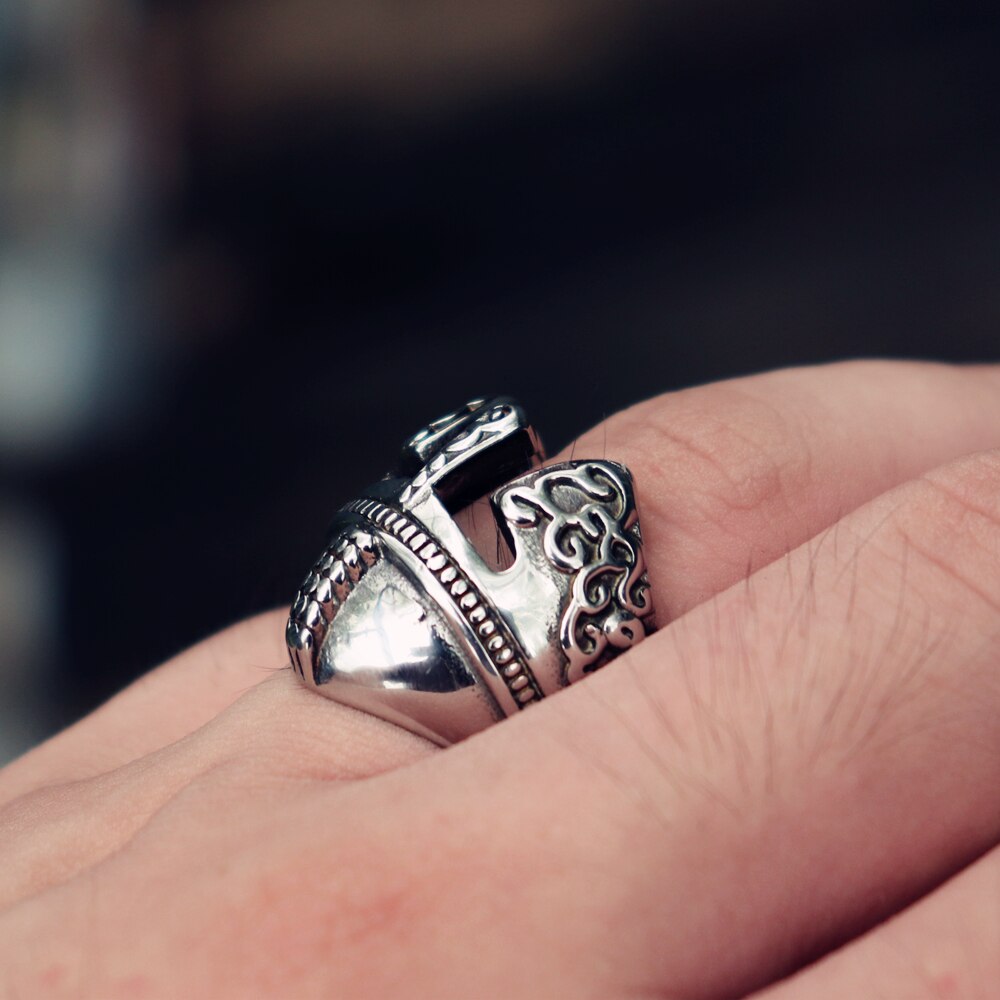 anillo vikingo casco
