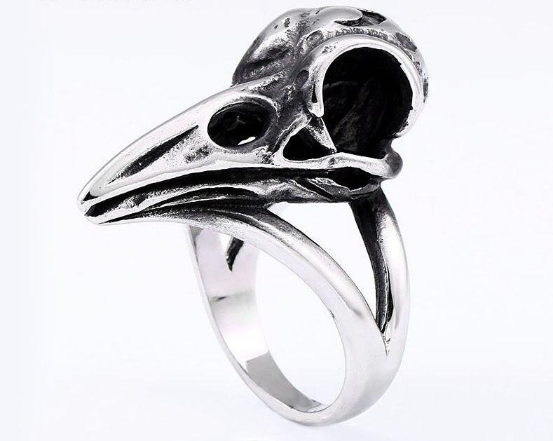 anillo de cuervo