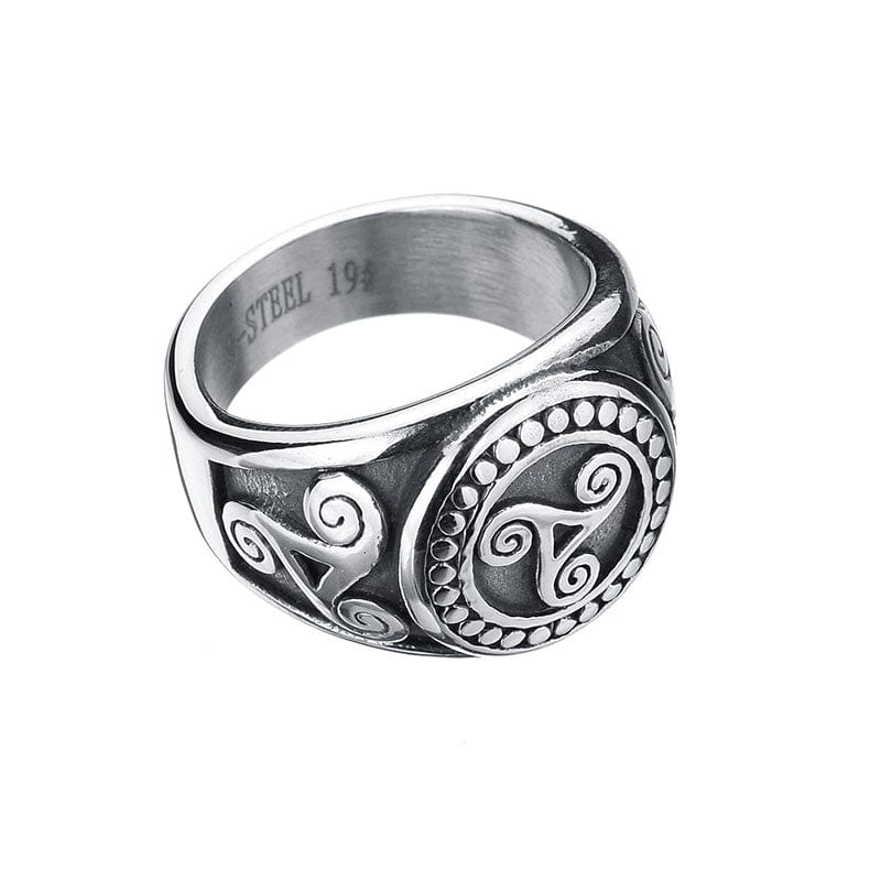 anillo triskel