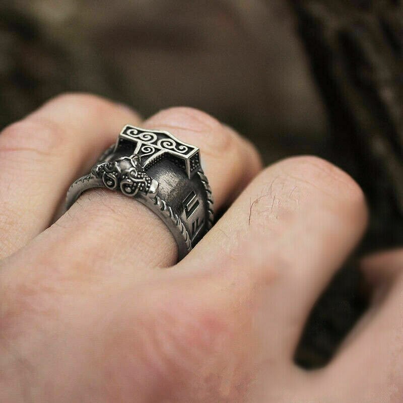 anillo martillo thor