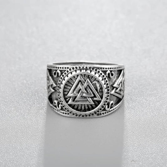anillo vikingo valknut