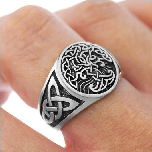 anillo yggdrasil arbol de vida