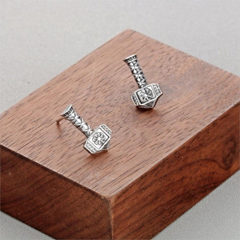 arete vikingo martillo