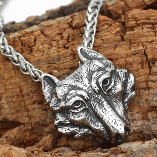 collar cabeza de lobo