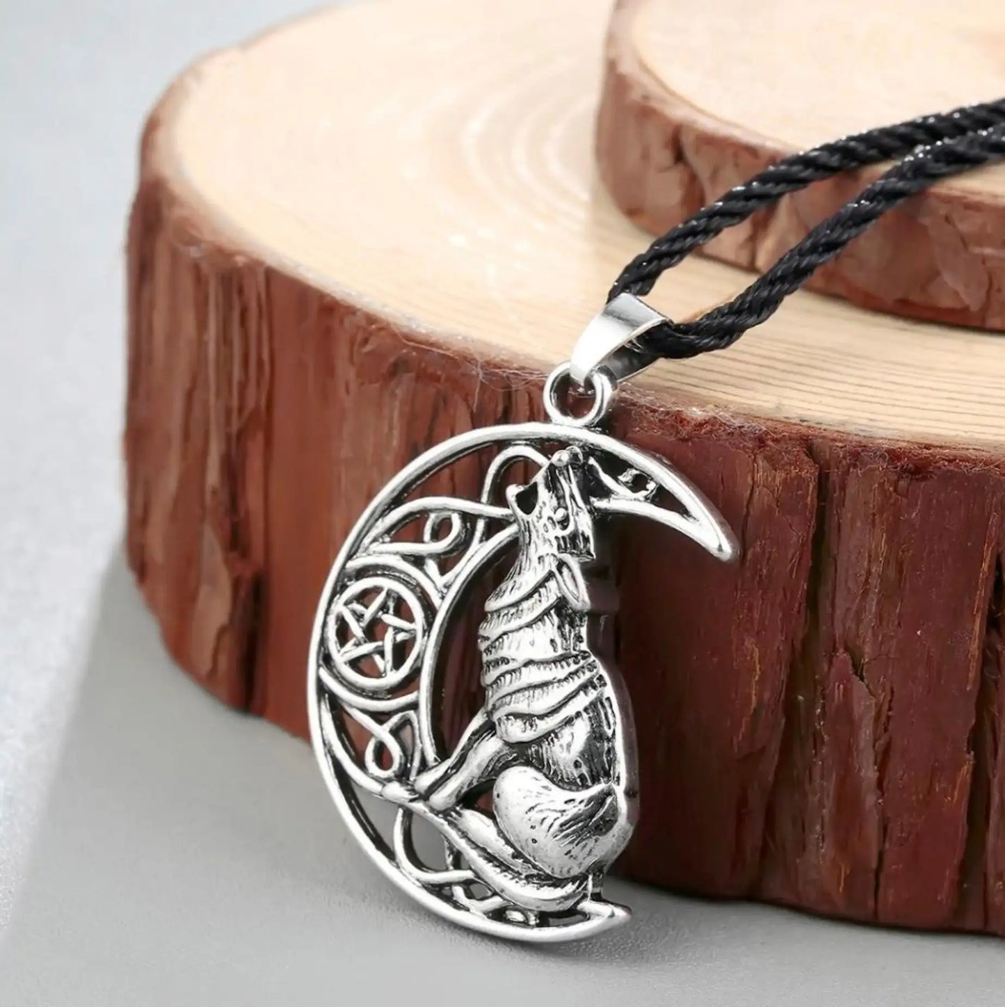 collar lobo luna