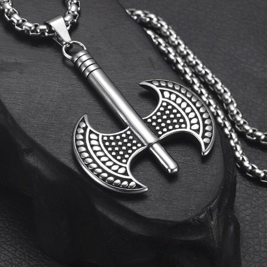 colgante vikingo hacha