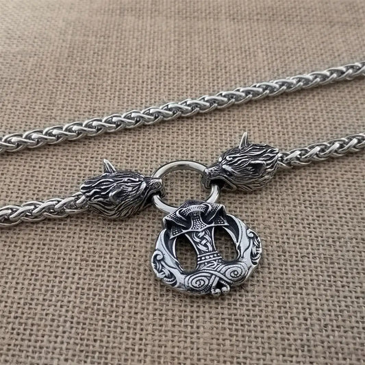 collar vikingo hombre