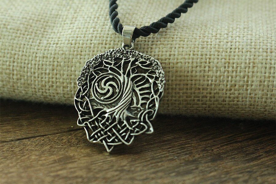 Colgante yggdrasil