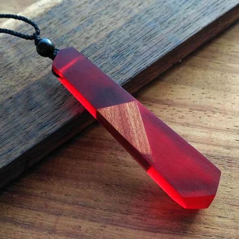 Collar madera resina rojo