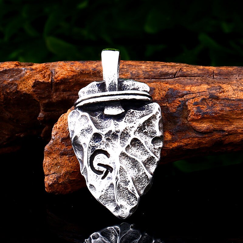 Collar Piedra Vikingos