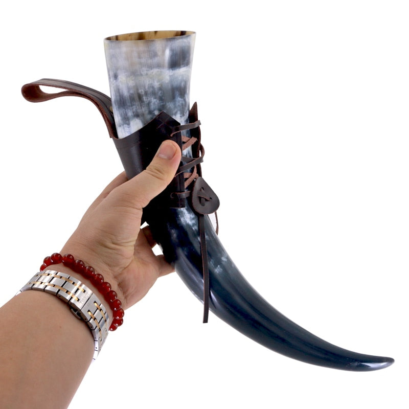 vaso de cuerno vikingo
