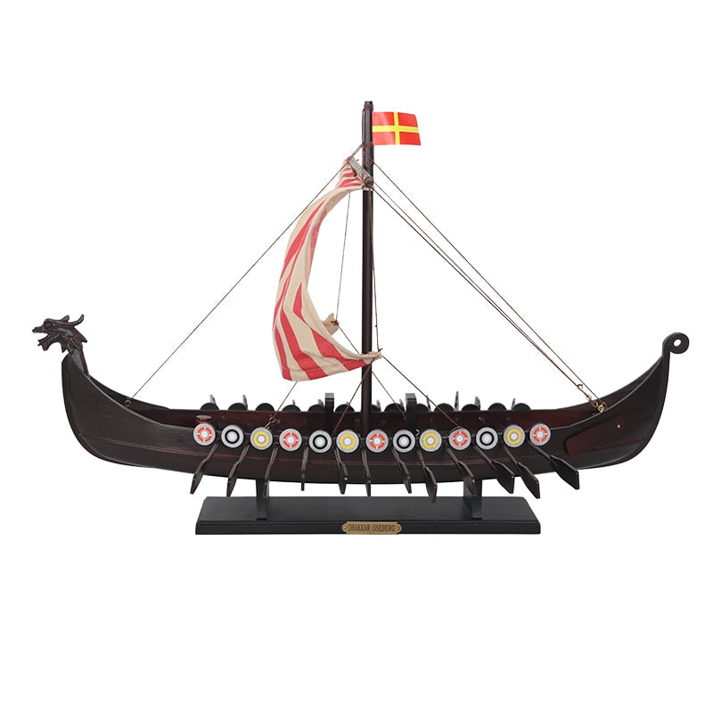 maqueta de barco vikingo