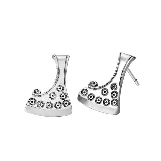 Pendiente hacha nordica