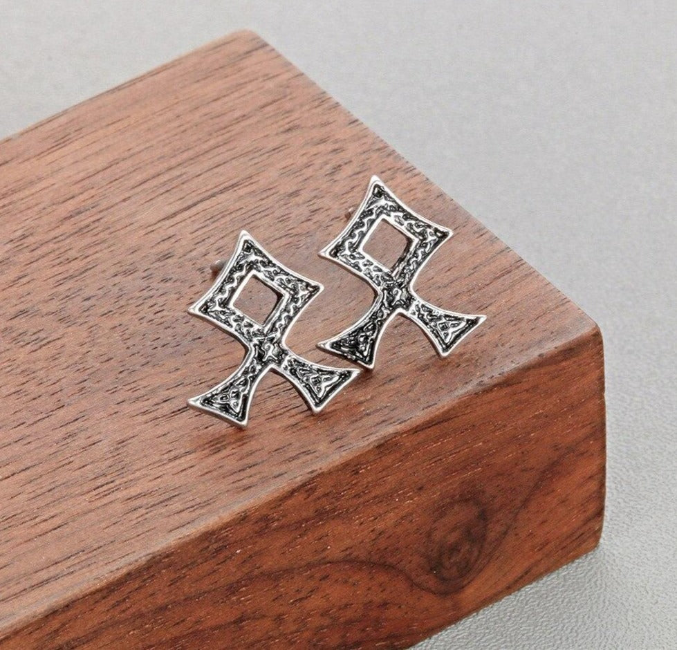 Pendiente Othala Plata