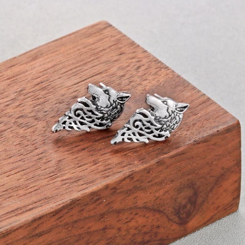 pendientes vikingos lobo