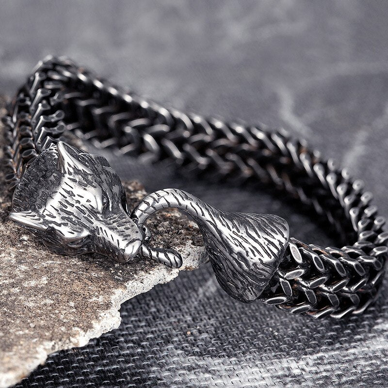 brazalete lobo