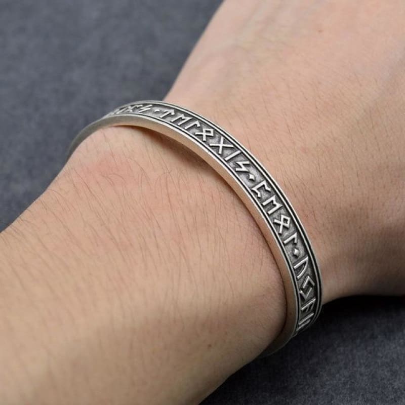 pulsera runas nordicas