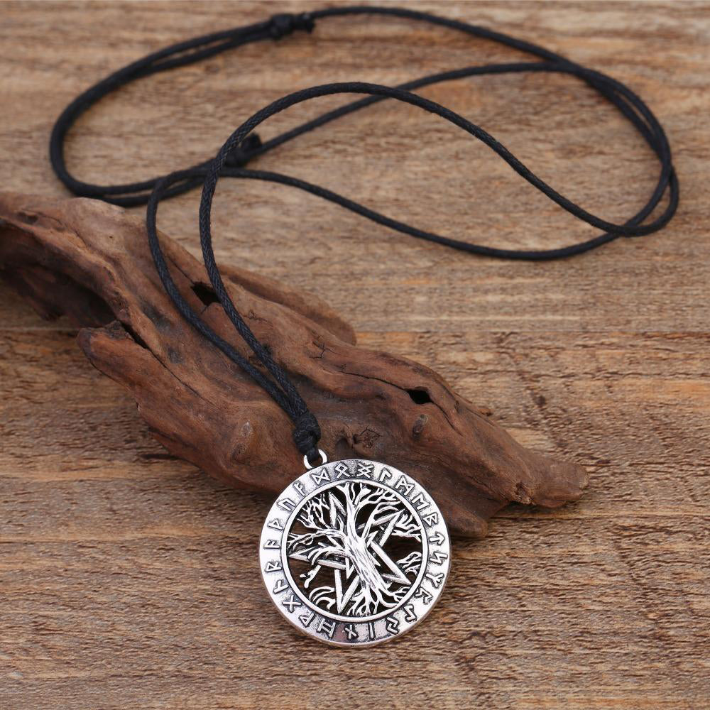 collar arbol runas