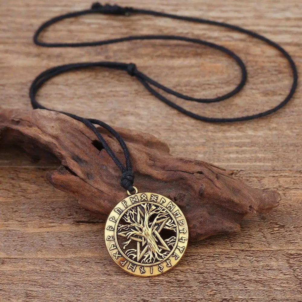 colgante arbol runas