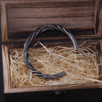 brazalete vikingo antiguo
