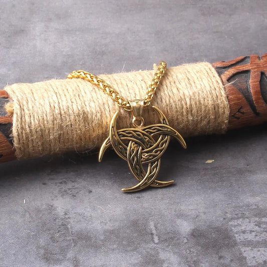 colgante nudo de odin