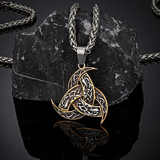 colgante hombre vikingo odin