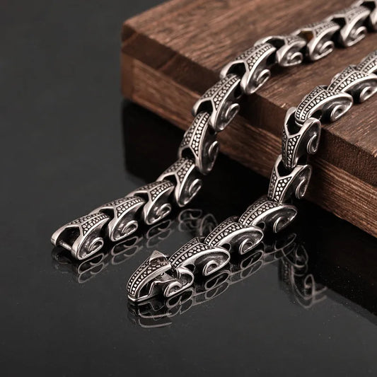 collar ouroboros