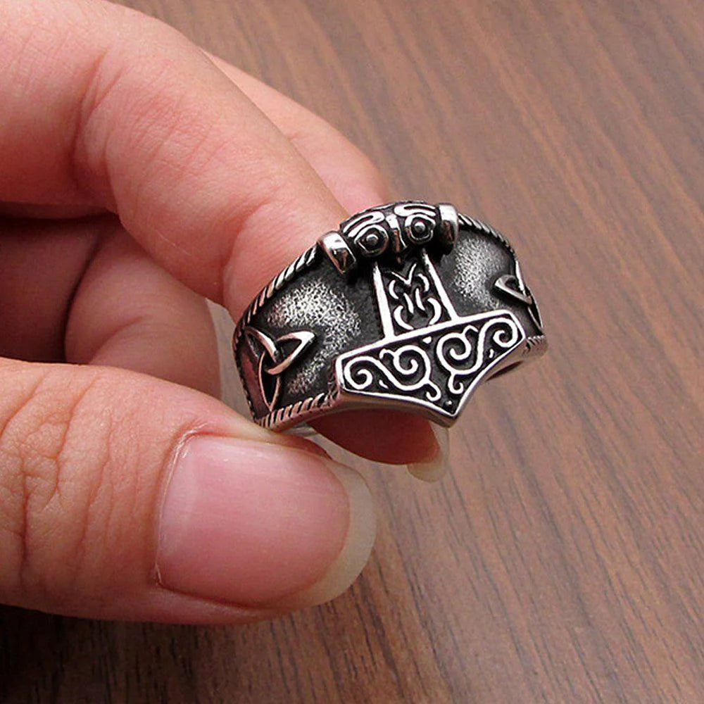 anillo martilo thor mjolnir