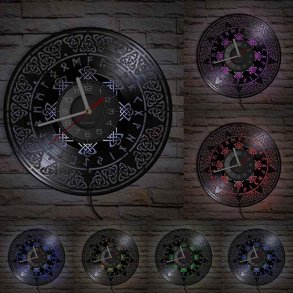 reloj triqueta de pared