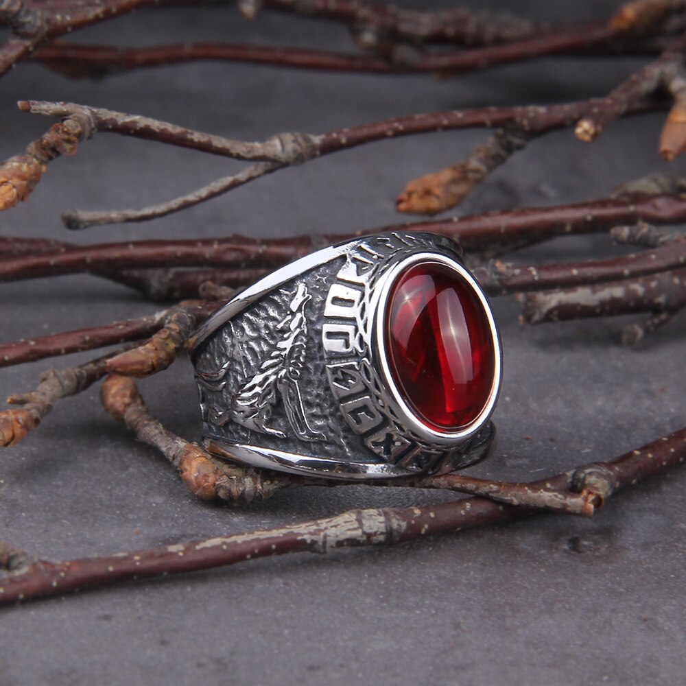 Anillo Fenrir Piedra Roja