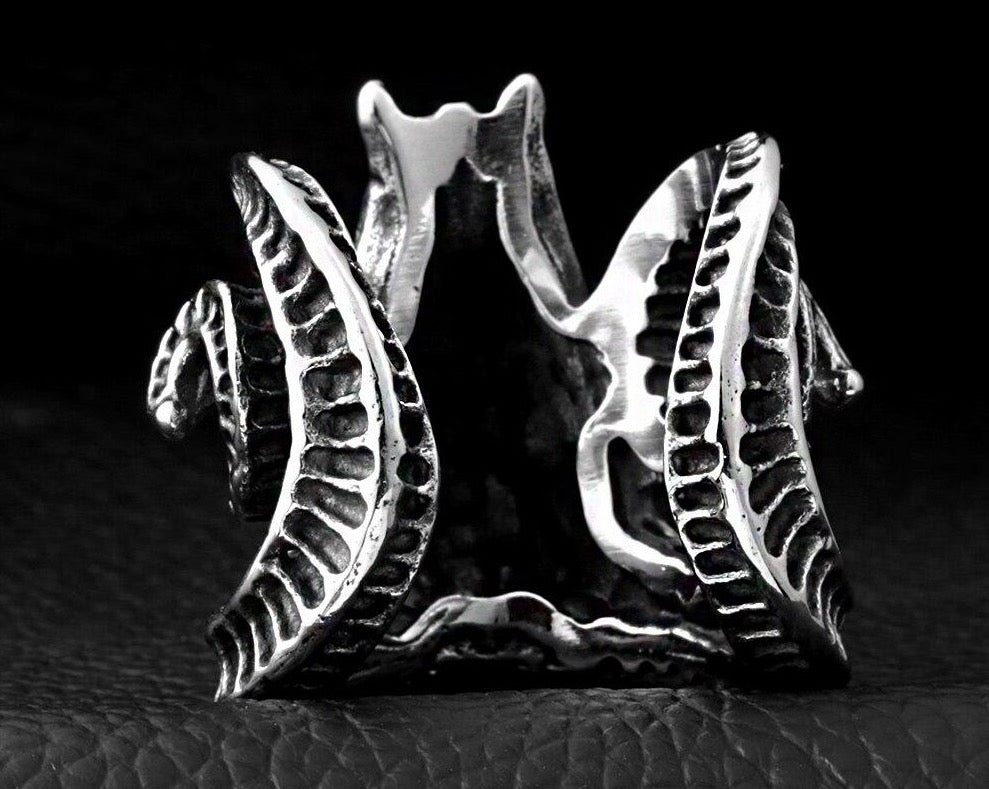 anillo vikingo craneo de cabra 