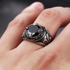 anillo vikingo con piedra negra