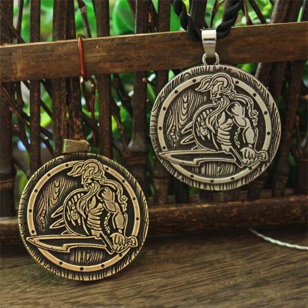 Collar de guerreros vikingos