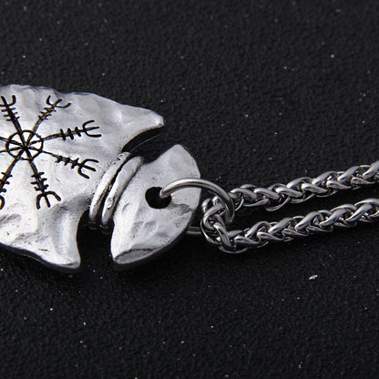 collar vikingo brujula