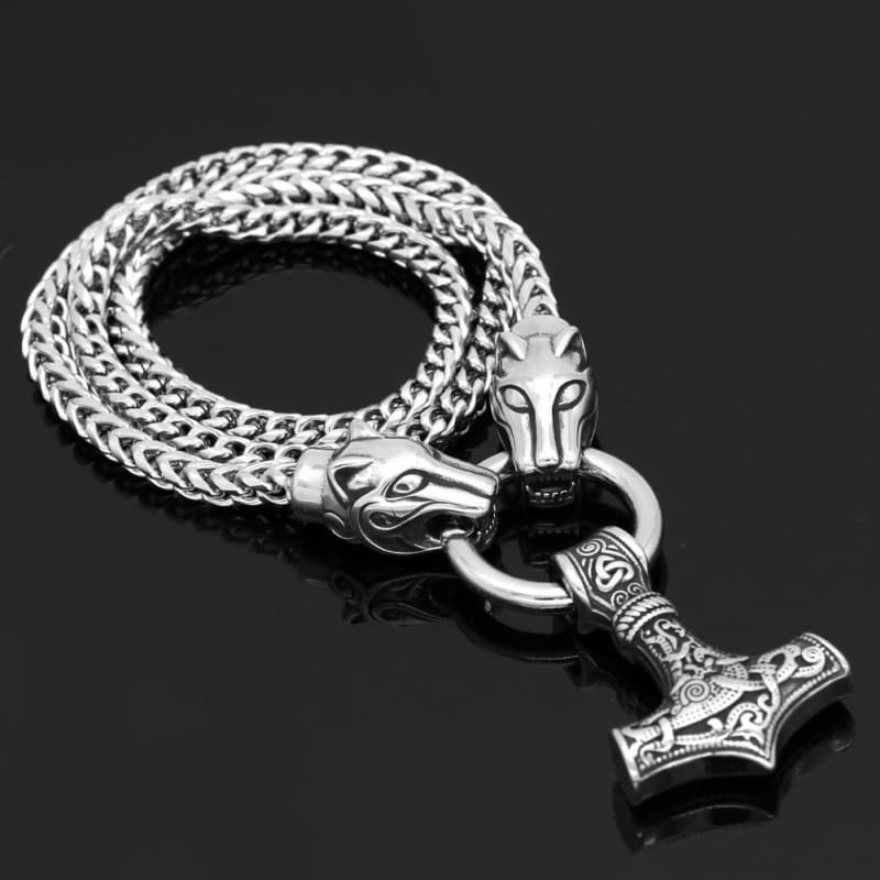 Collar mjolnir