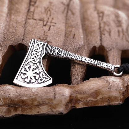 Collar vikingo kolovrat
