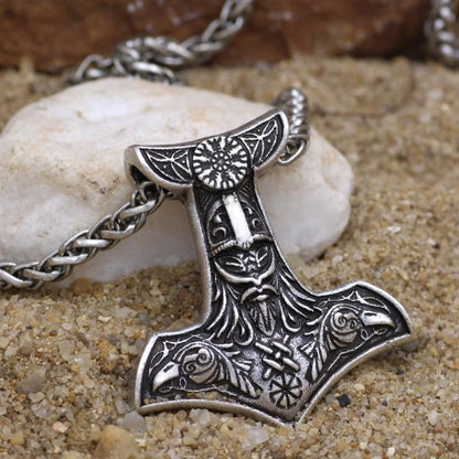 mjolnir amuleto